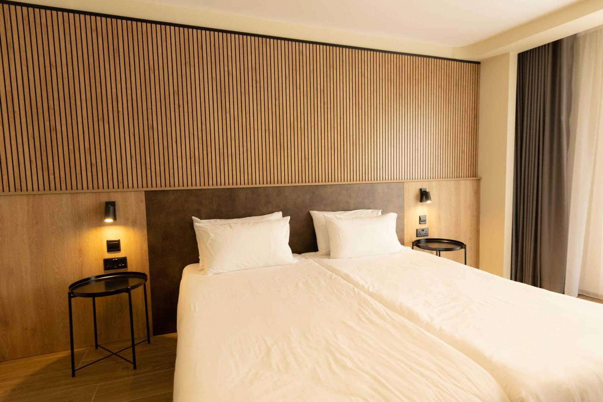 East Sliema Suites Bagian luar foto