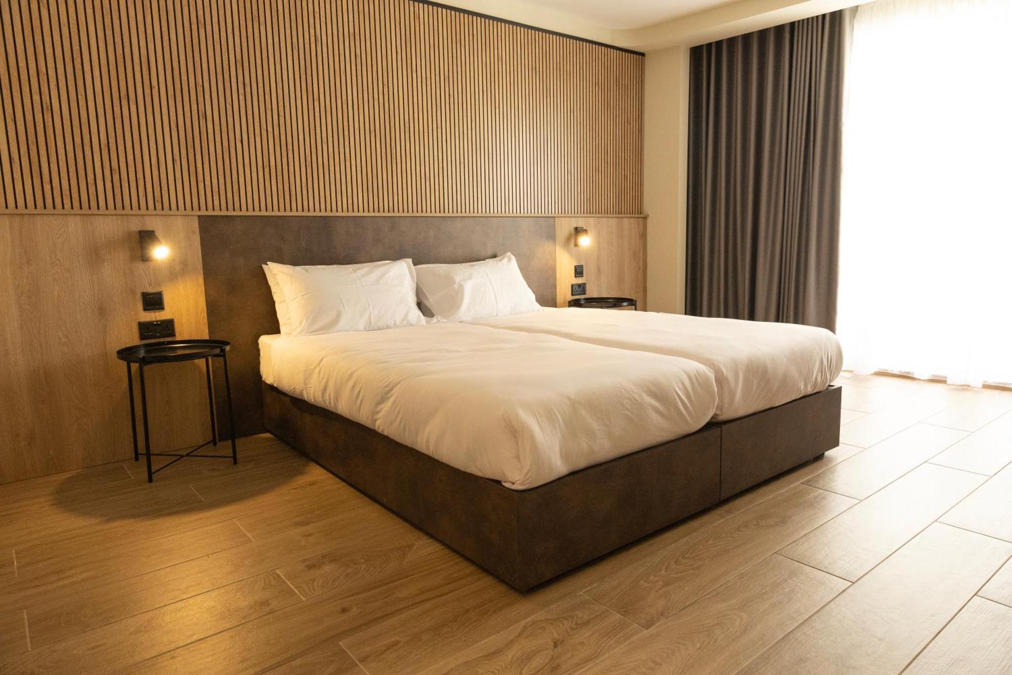 East Sliema Suites Bagian luar foto