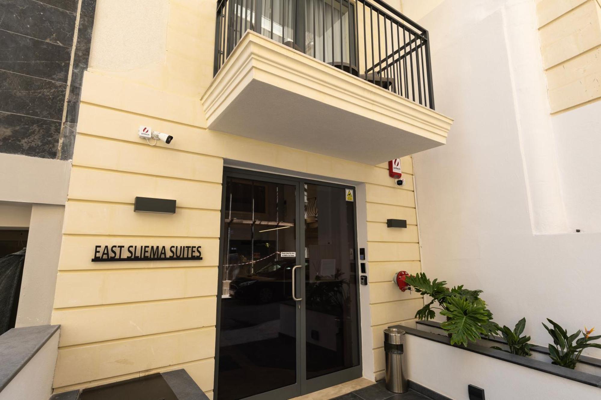 East Sliema Suites Bagian luar foto